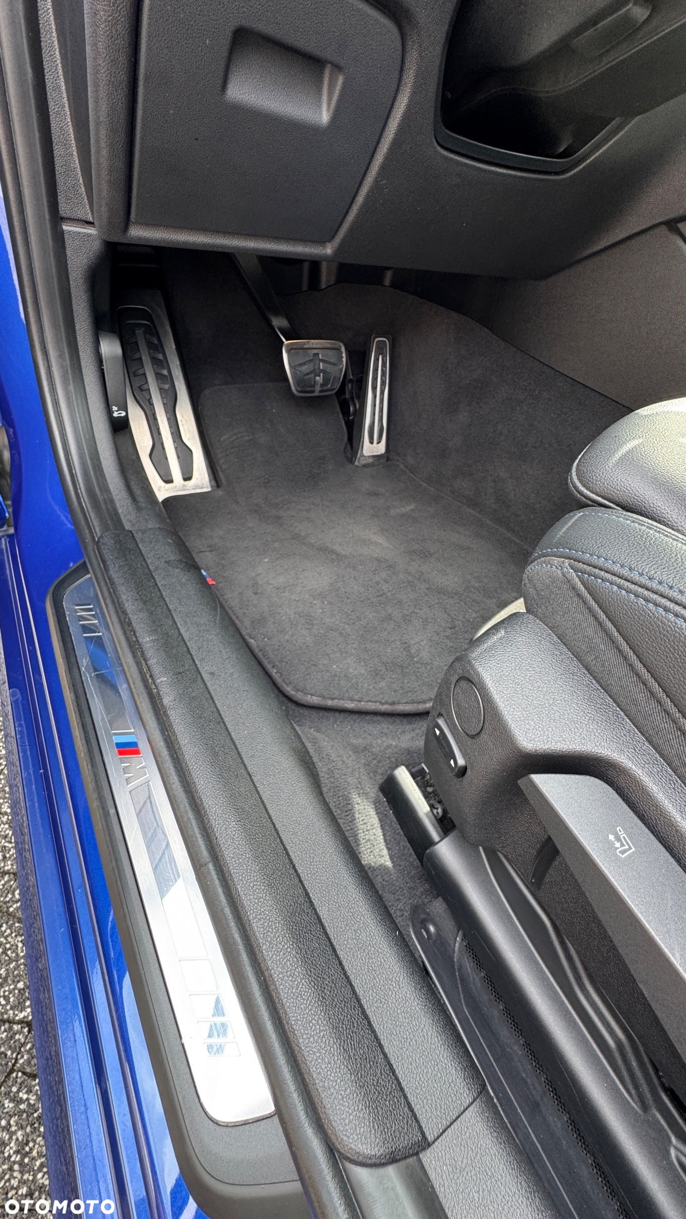 BMW Seria 3 318d M Sport - 3