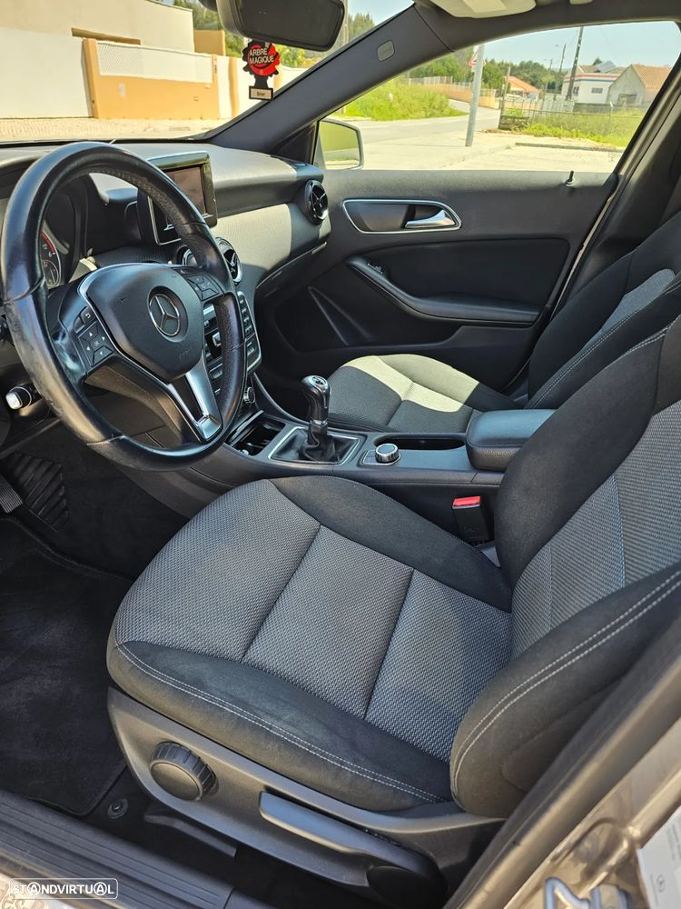 Mercedes-Benz A 180 - 8