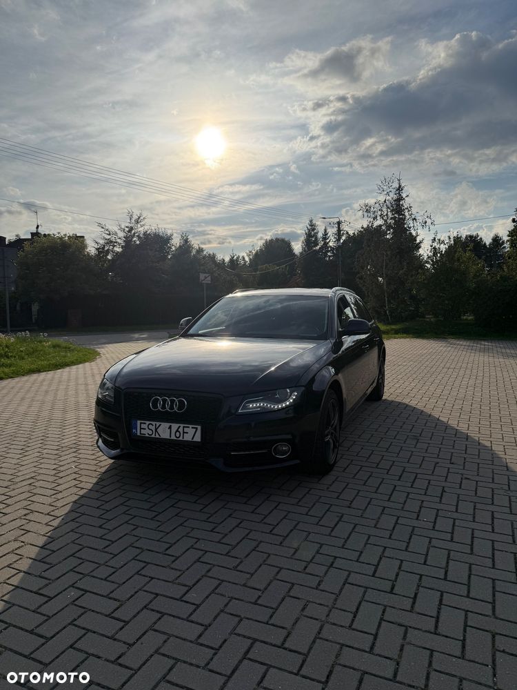 Audi A4 Avant 2.0 TDI DPF - 1