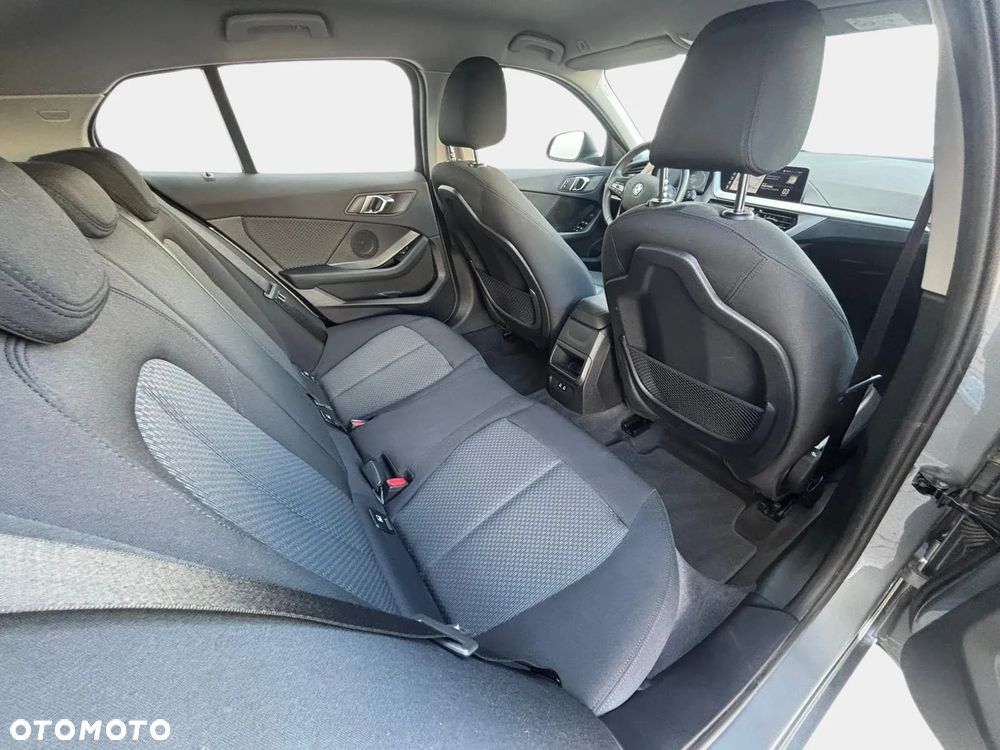 BMW Seria 1 118i Advantage - 37