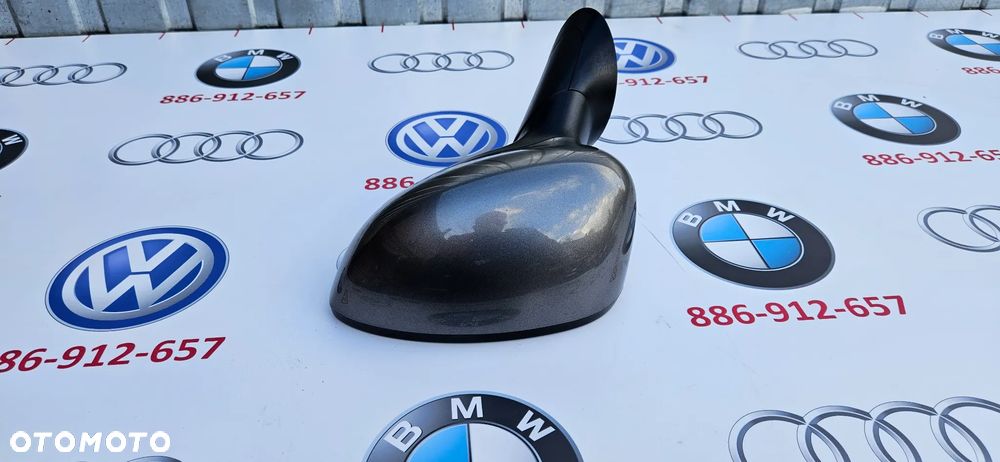 Fiat 500 Kompletne lusterko lewe Lusterko kierowcy 5 PIN 5 KABLI Europa Kolor 695 - 6
