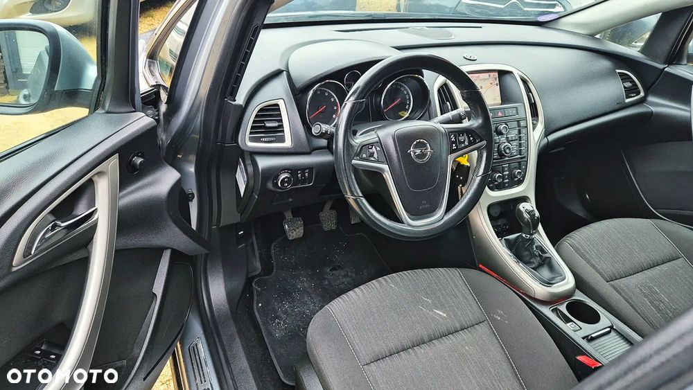 Opel Astra 1.4 Turbo Edition Sport - 32