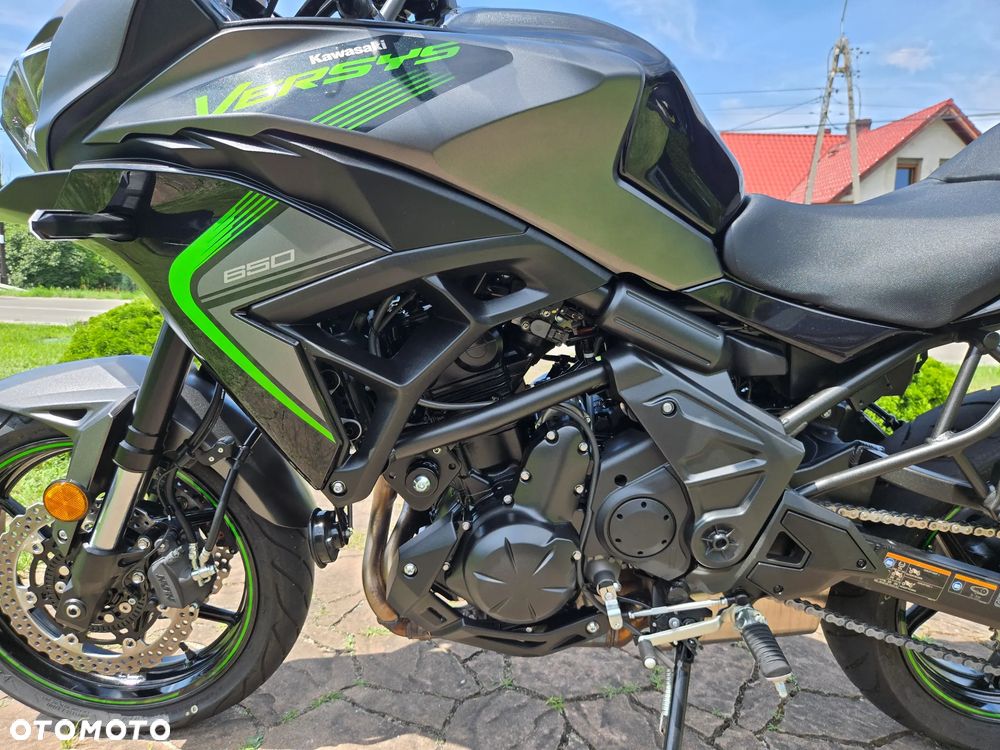 Kawasaki Versys 650 - 15