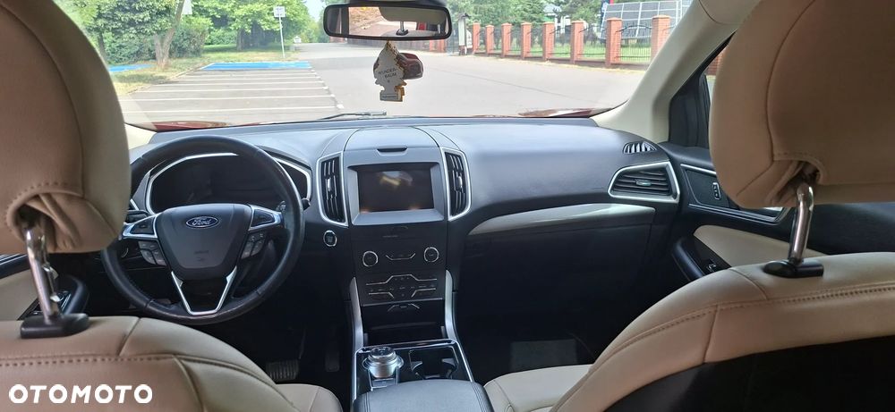 Ford Edge - 16
