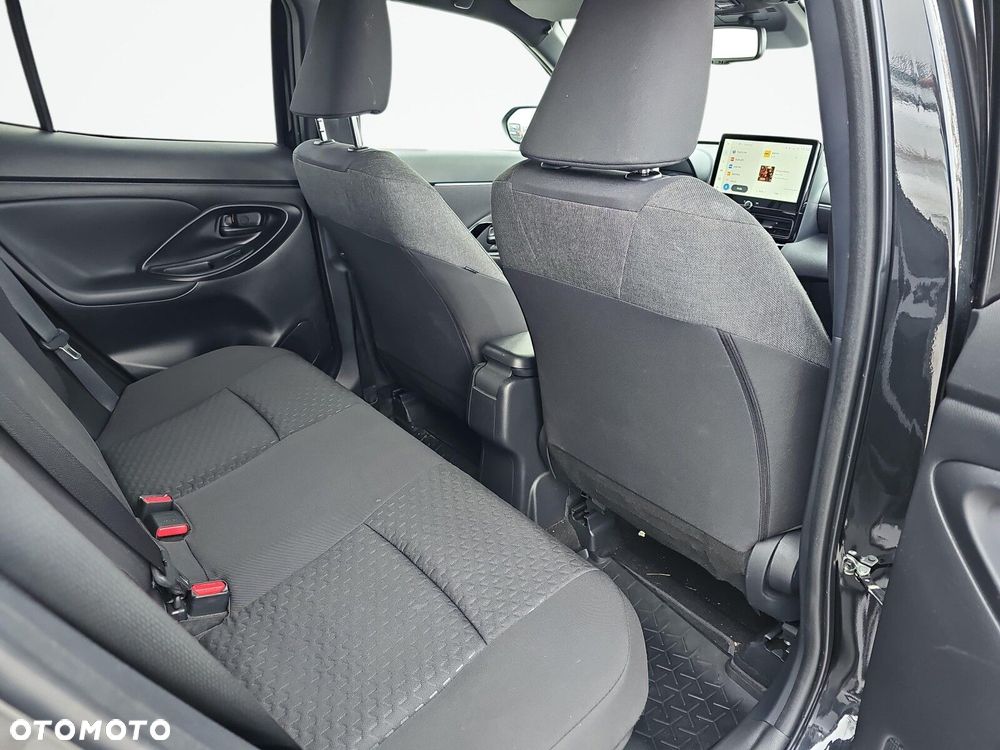 Toyota Yaris Cross - 16