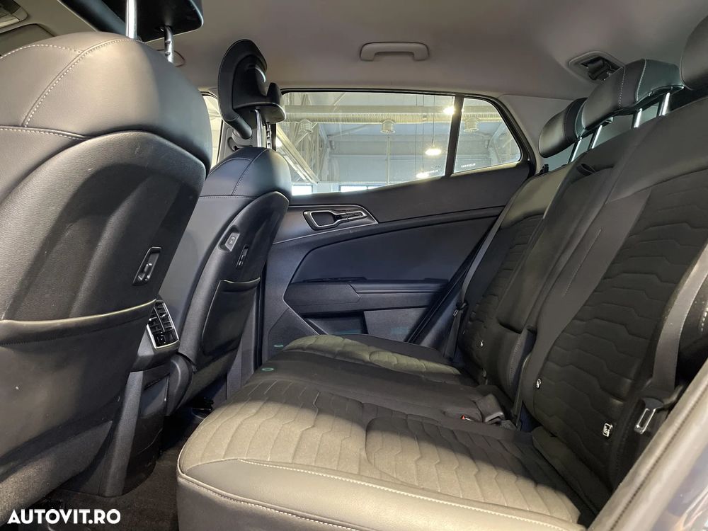 Kia Sportage - 12