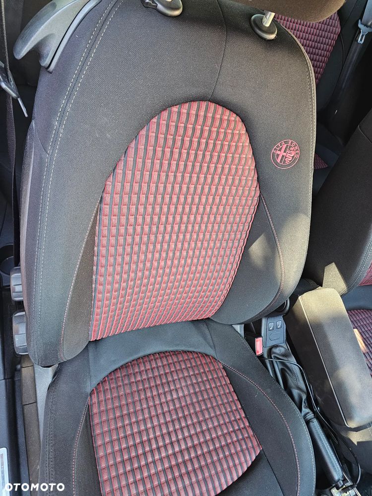 Alfa Romeo Mito - 20
