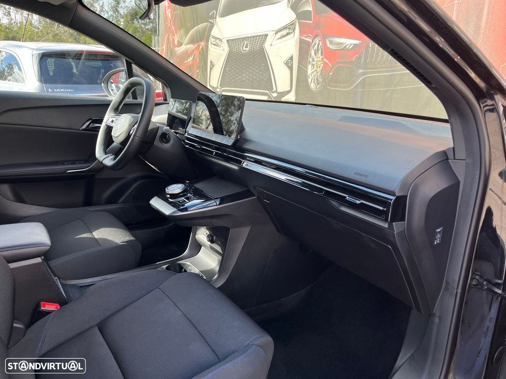 MG MG4 51 kWh Standard - 46