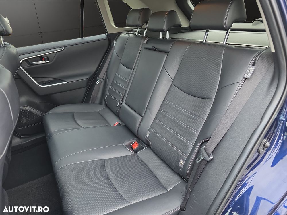 Toyota RAV4 - 19