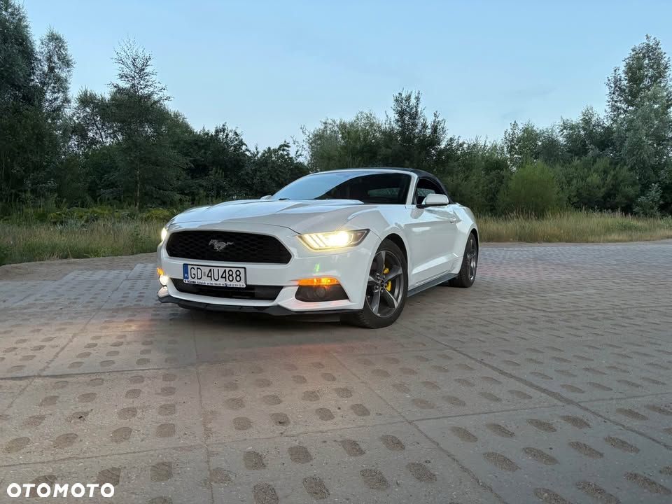 Ford Mustang 3.7 V6 - 4