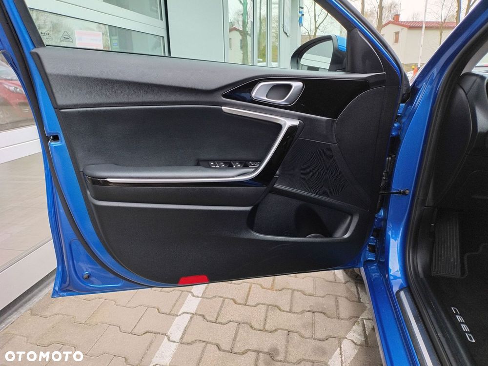 Kia Ceed 1.6 GDI PHEV Business Line DCT - 10