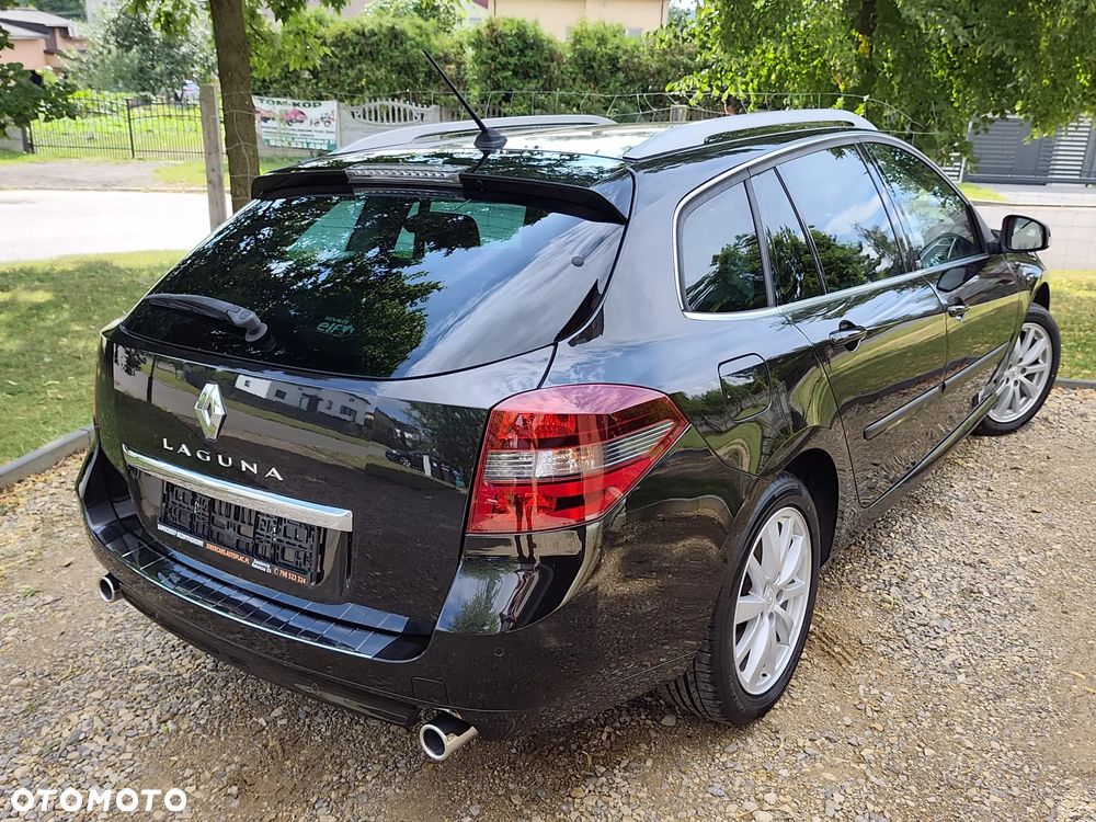 Renault Laguna dCi 180 FAP Initiale - 20