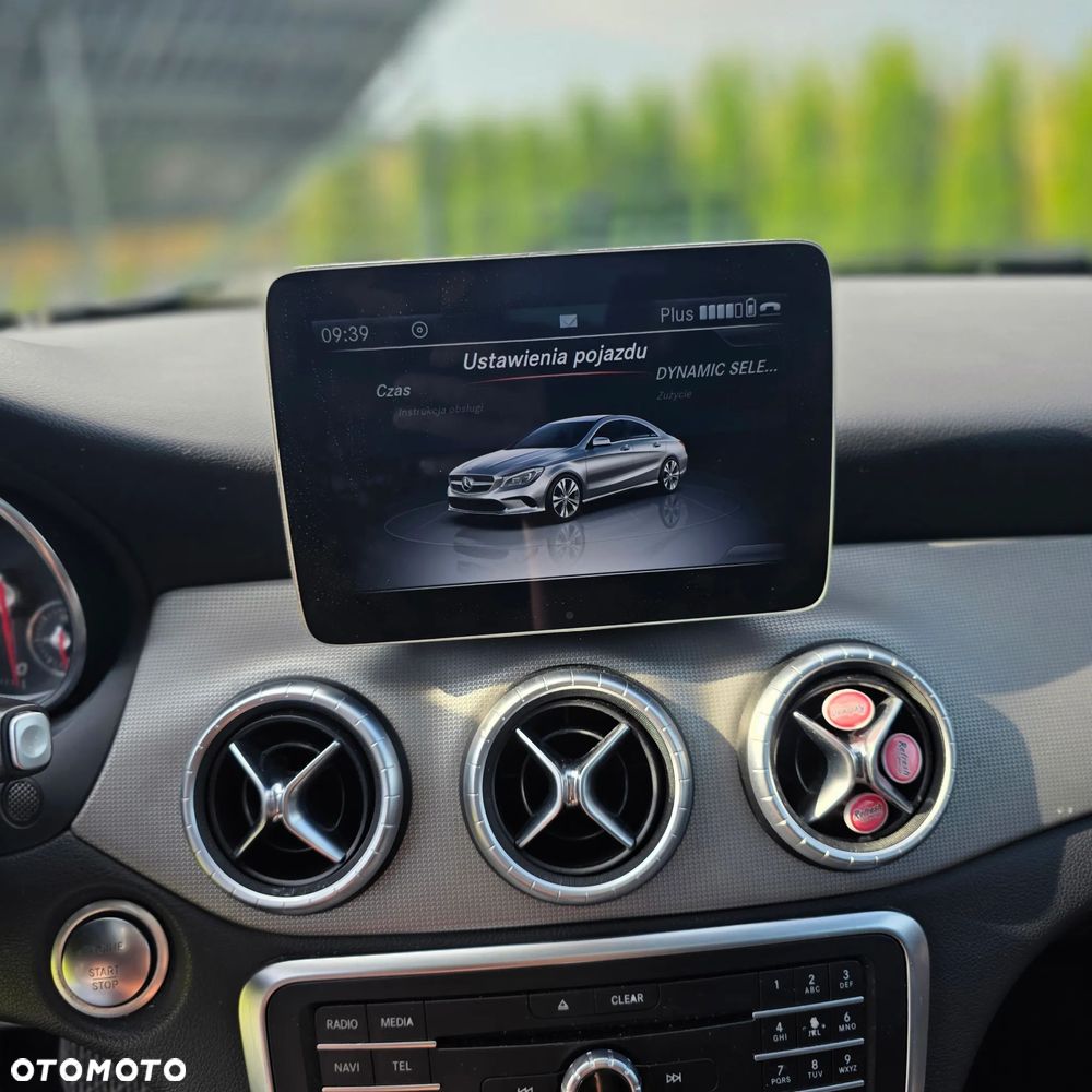 Mercedes-Benz CLA 250 4-Matic - 18