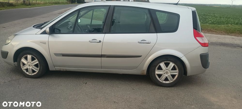 Renault Scenic - 3