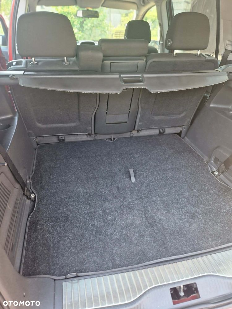 Opel Zafira 1.9 CDTI - 9
