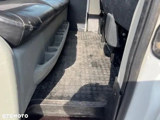 Peugeot Boxer L2H2 7-os. 2,0 Hdi 130 KM klima tempomat - 14