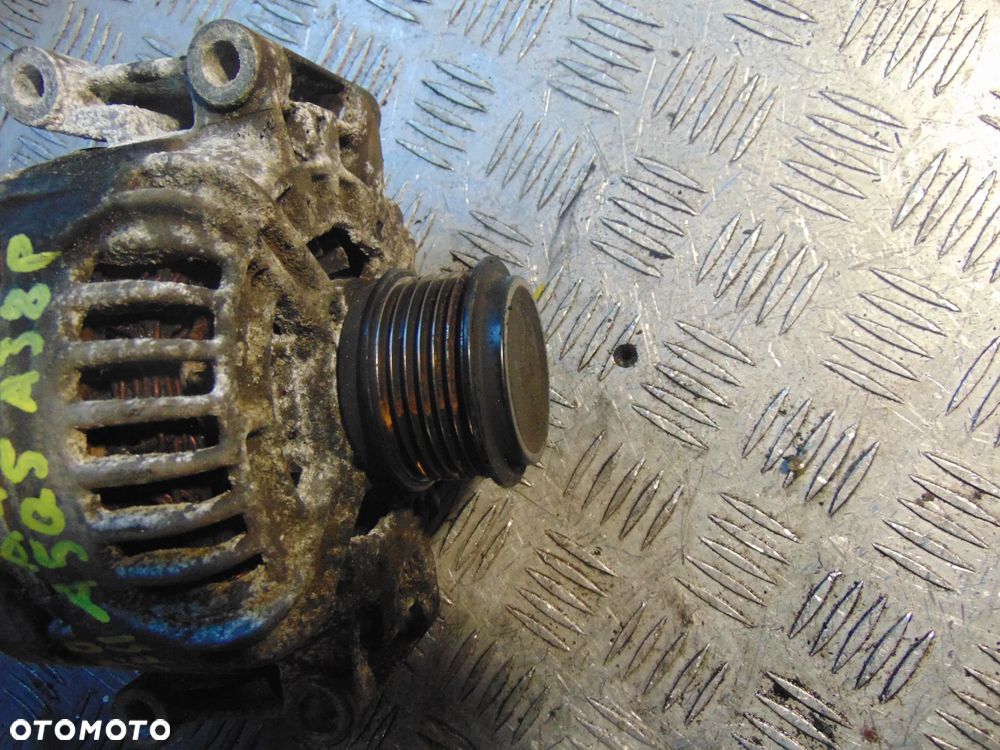 Alternator audi a4 b8 2,0 tfsi - 2