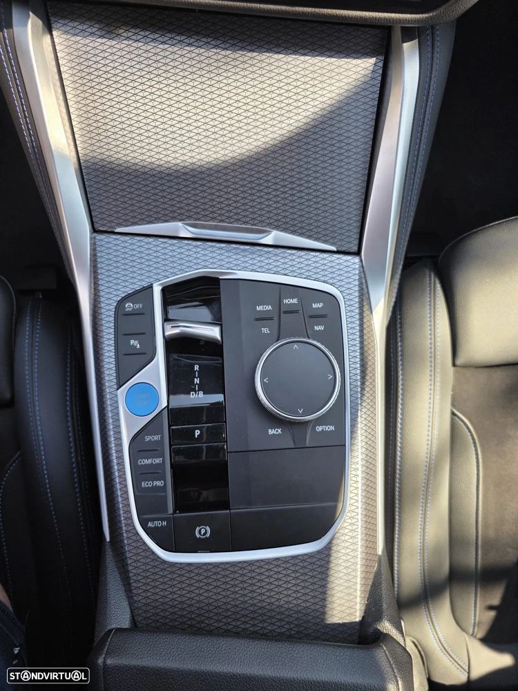 BMW i4 eDrive40 Pack Desportivo M Pro - 15