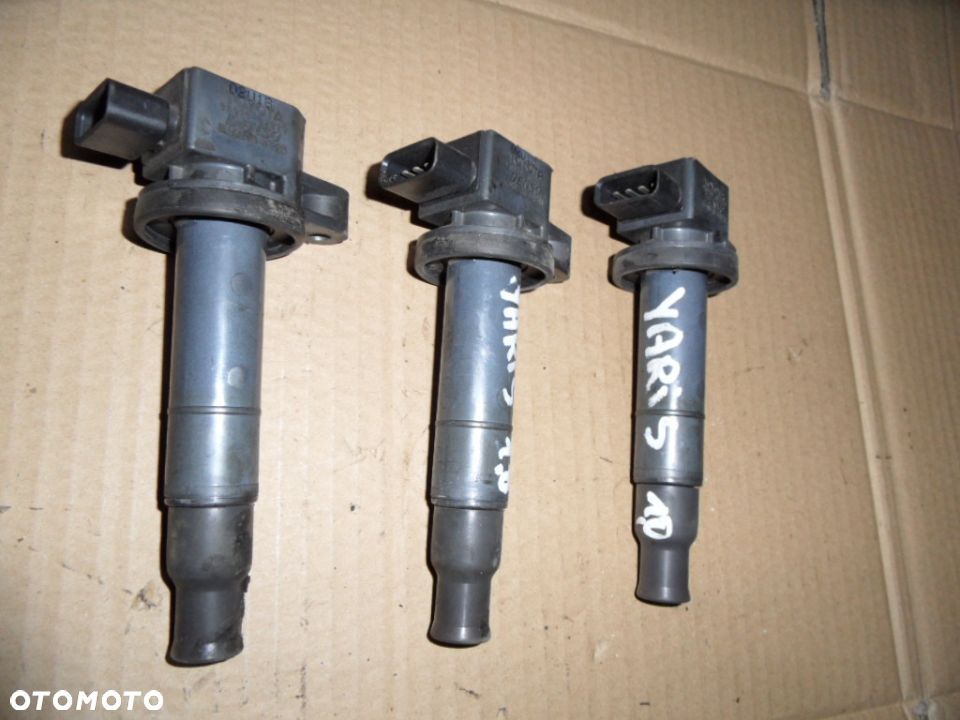 CEWKI CEWKA ZAPLONOWA YARIS 1.0 90919-02229 90080-19021 - 2