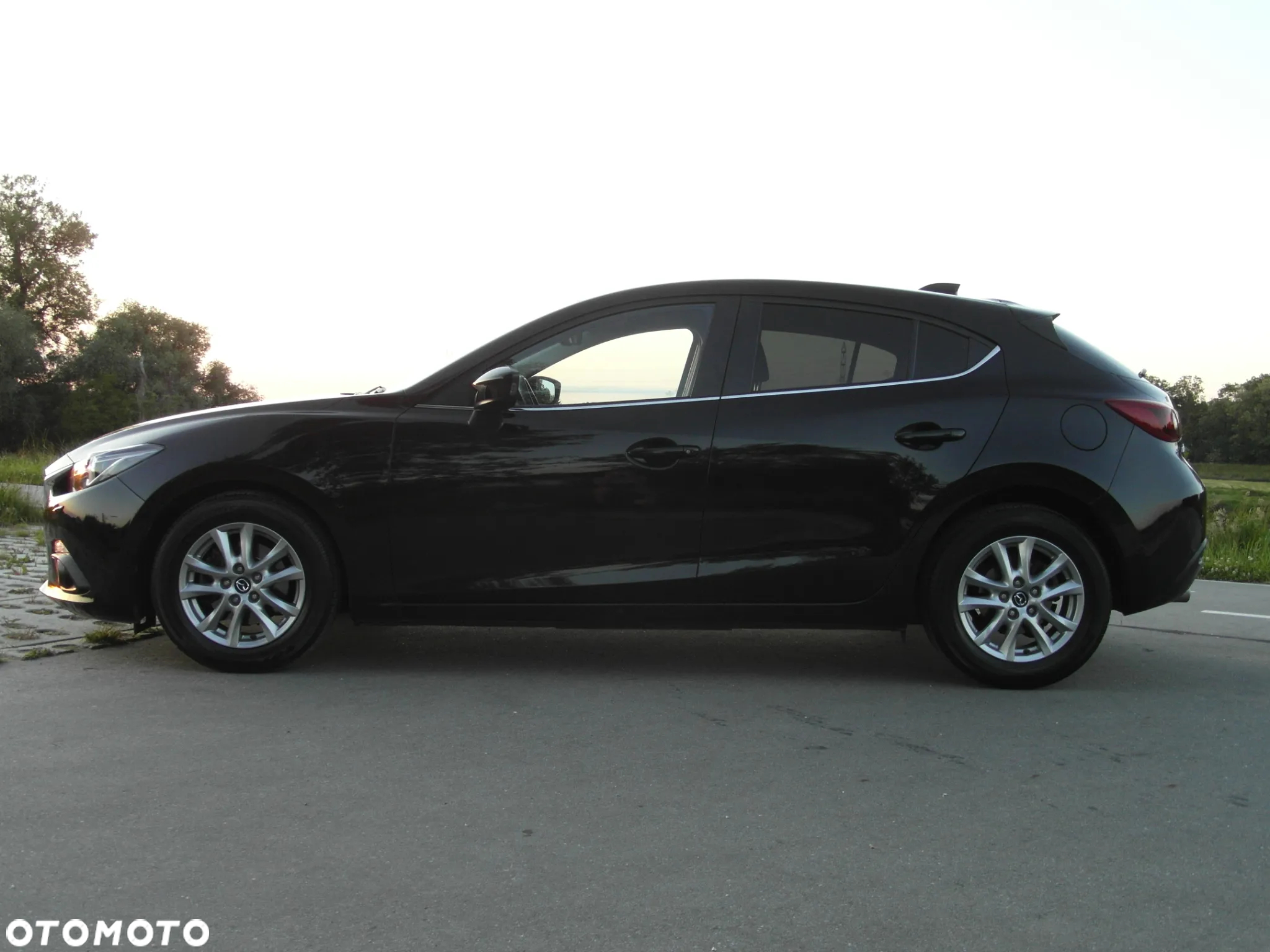 Mazda 3 SKYACTIV-G 120 Exclusive-Line - 3
