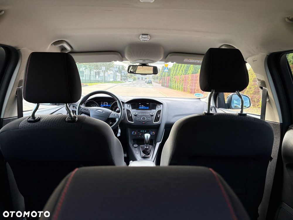 Ford Focus 1.0 EcoBoost Trend Sport - 23