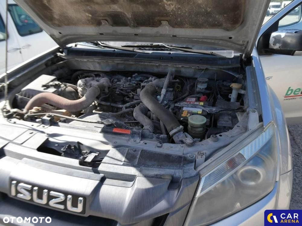Isuzu D-Max - 15