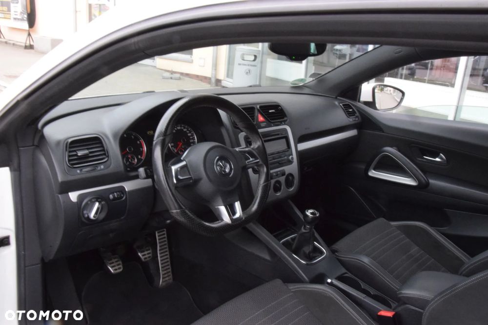 Volkswagen Scirocco 1.4 TSI Edition - 17