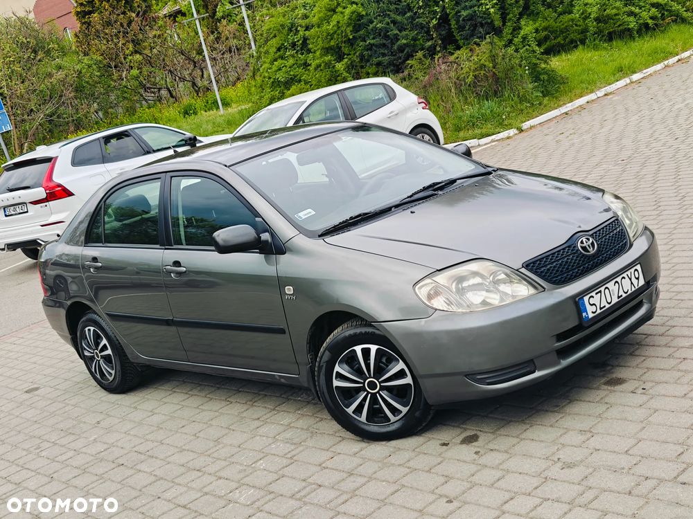 Toyota Corolla 1.4 Terra3 - 1