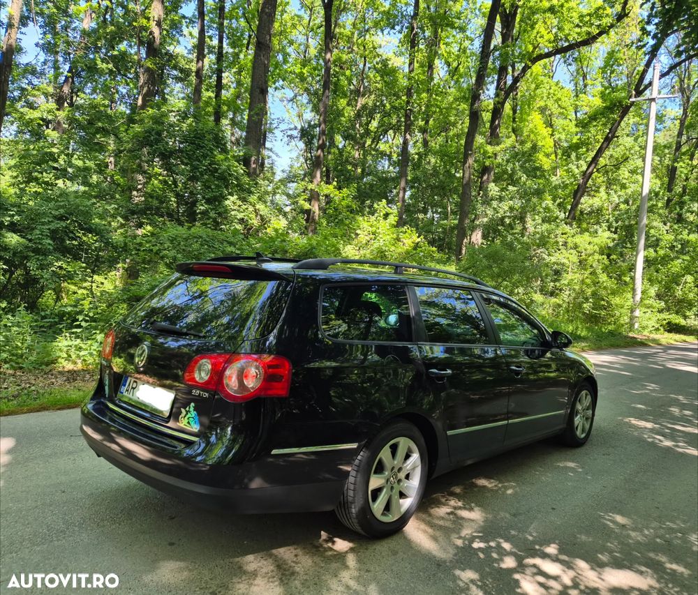 Volkswagen Passat - 12