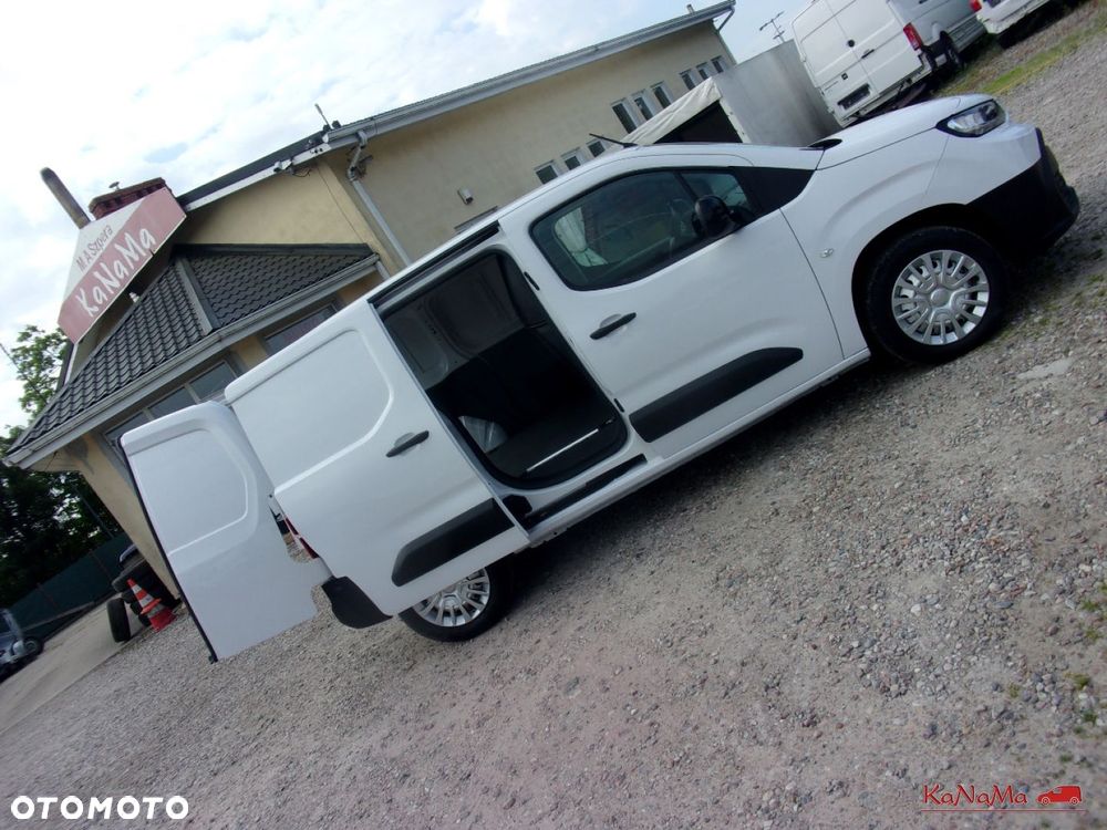 Toyota Proace City - 12