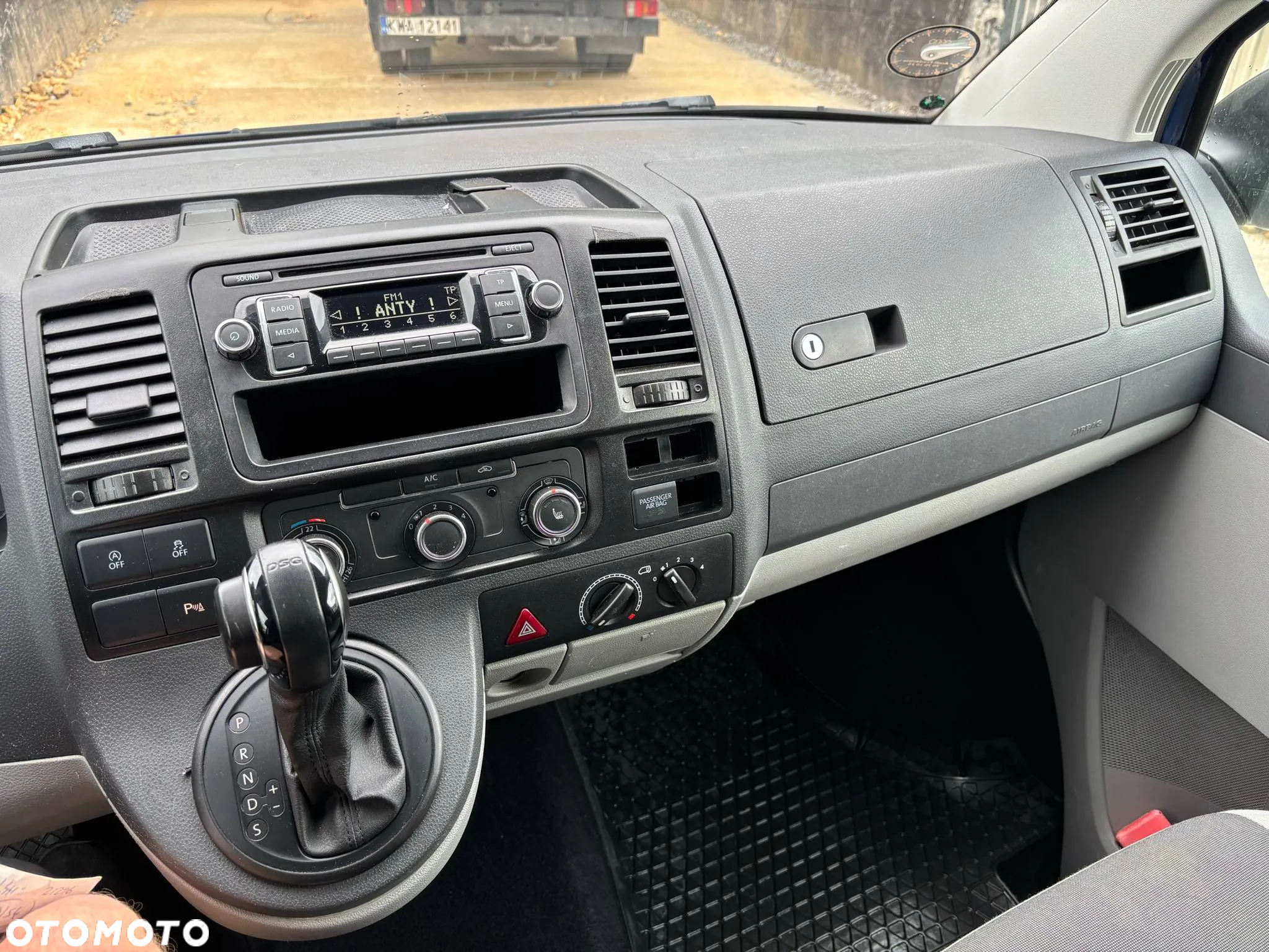 Volkswagen Transporter - 15