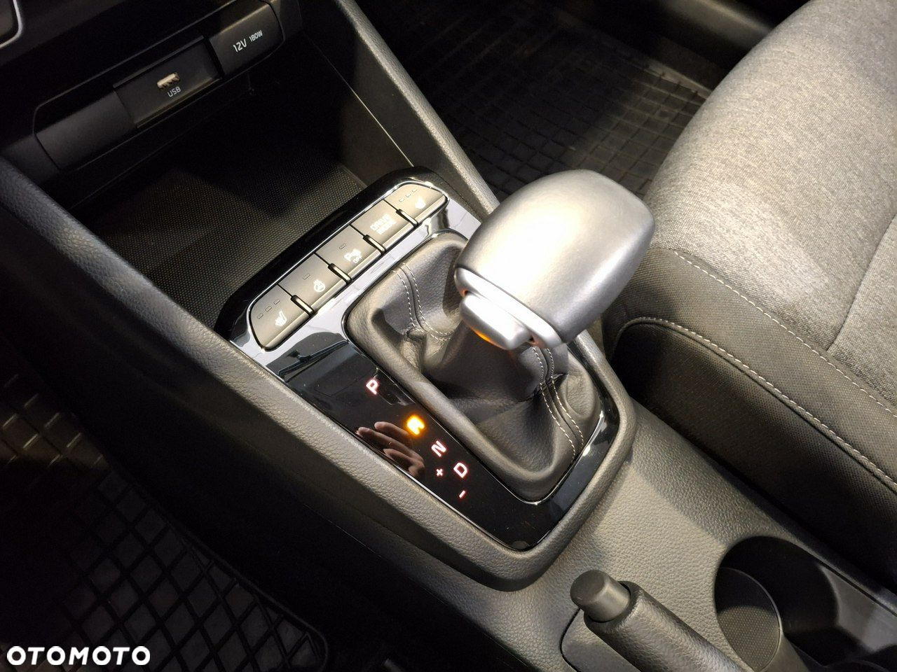 Kia Stonic 1.0 T-GDI M DCT - 16