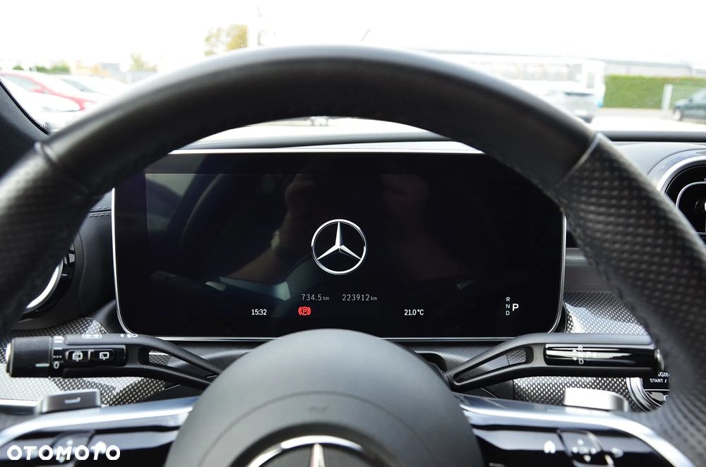 Mercedes-Benz Klasa C 220 d 9G-TRONIC AMG Line - 37