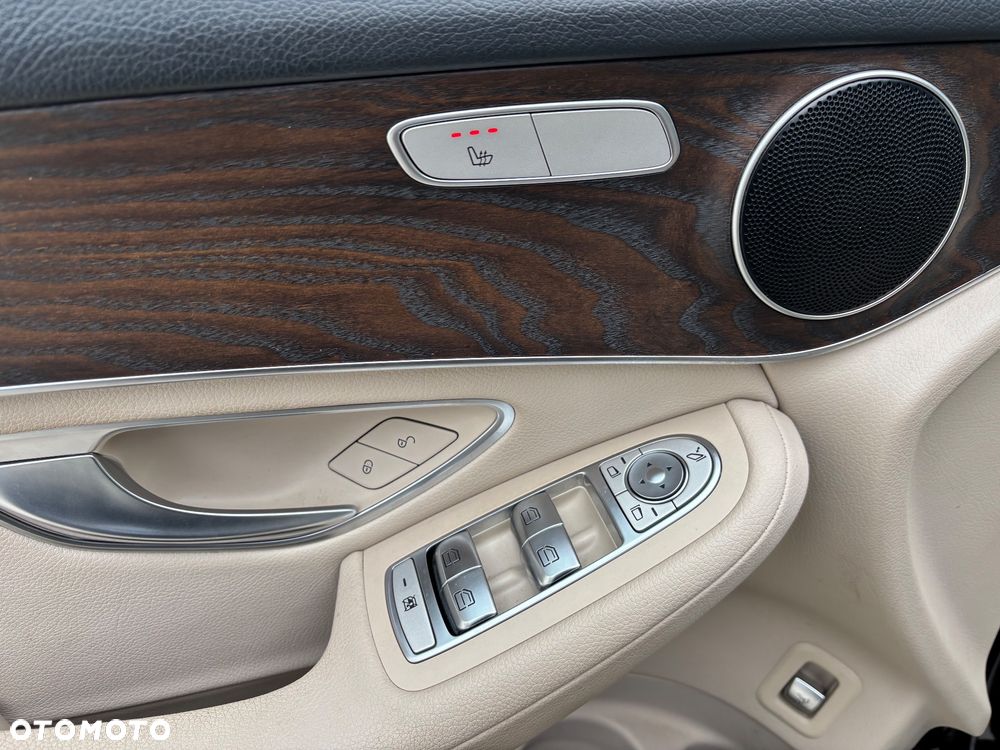 Mercedes-Benz GLC - 17