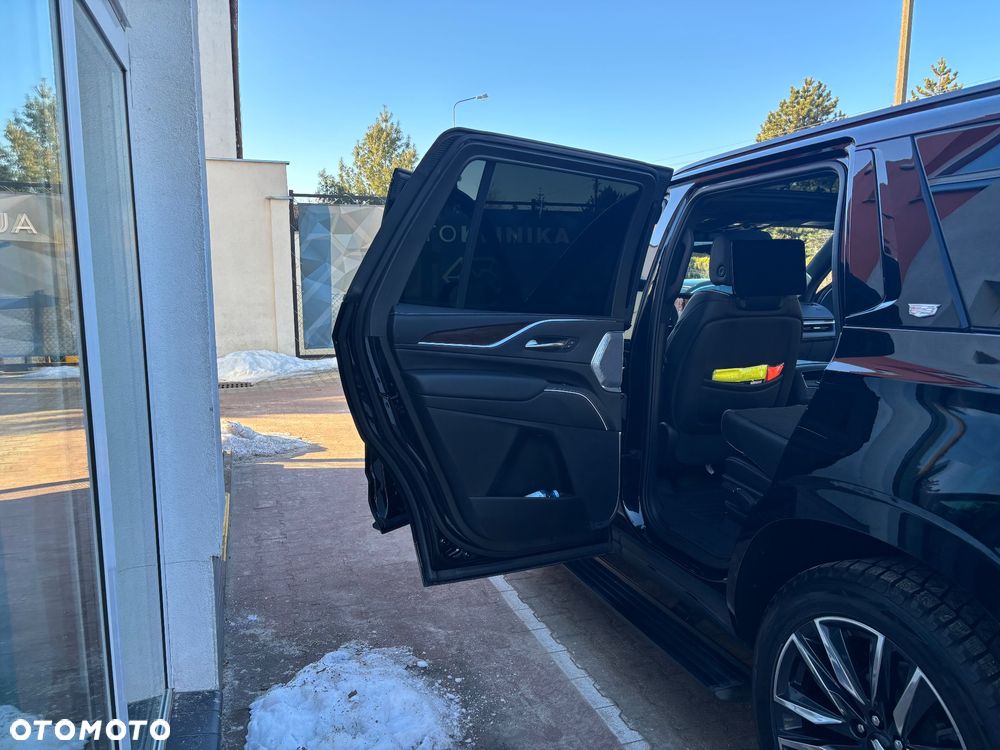 Cadillac Escalade 6.2 V8 AWD AT Platinum - 4