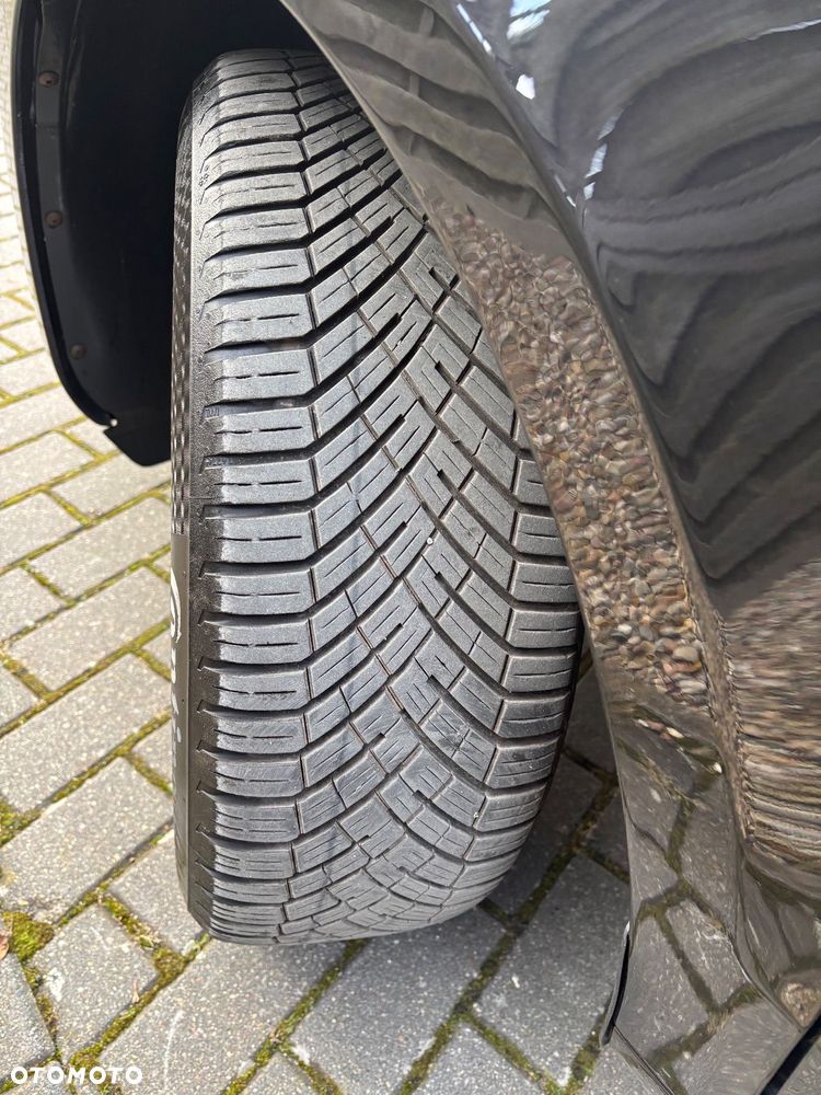 Skoda Superb 2.0 TDI DSG Exclusive - 15