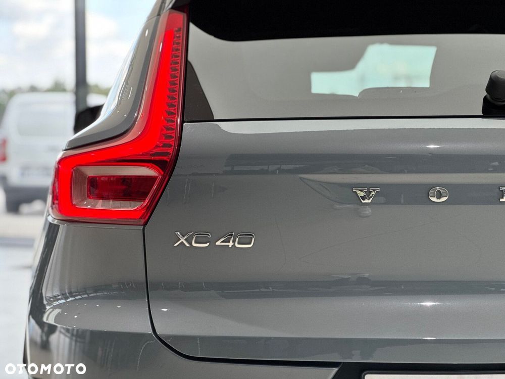 Volvo XC 40 T4 R-Design - 39