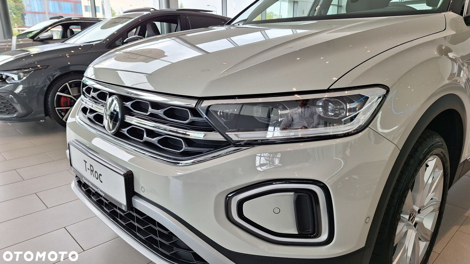 Volkswagen T-Roc - 15