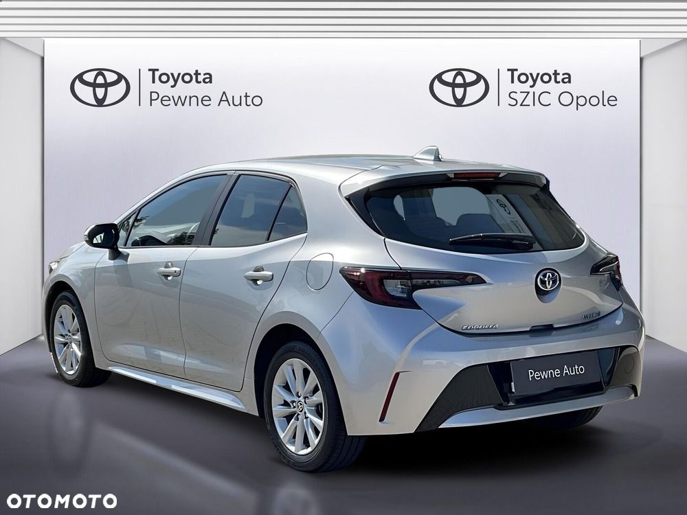 Toyota Corolla - 17