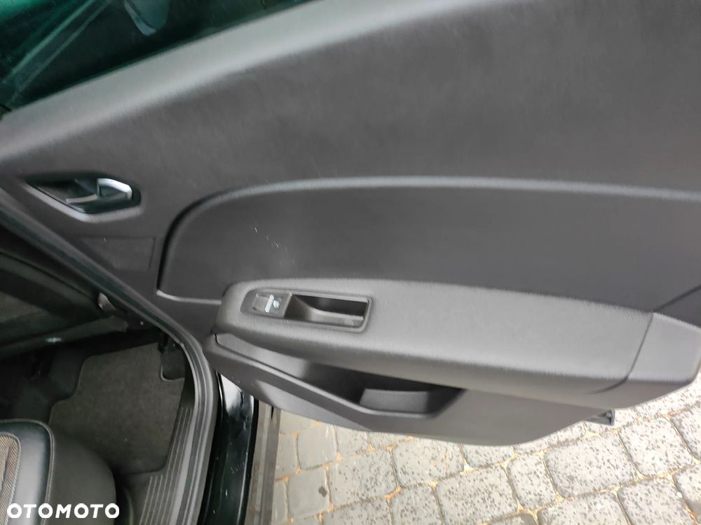 Renault Captur - 27