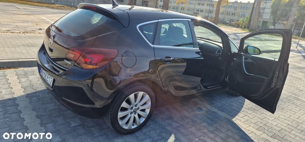 Opel Astra 1.4 Turbo Cosmo - 16