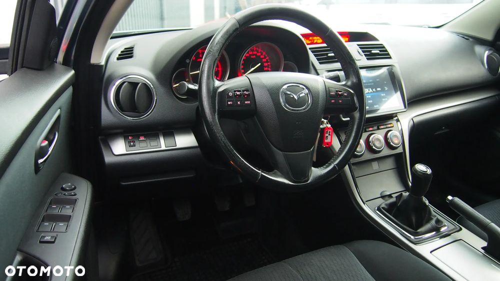 Mazda 6 2.0 Exclusive + - 24