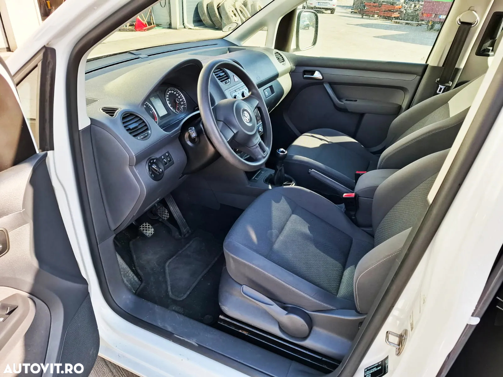 Volkswagen CADDY - 9