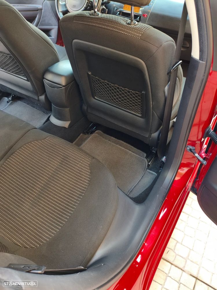 Citroën C4 1.6 HDi Business - 15