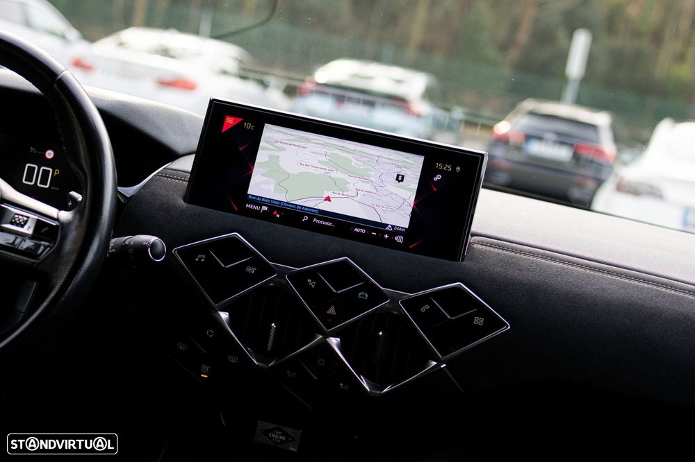 DS DS3 Crossback PureTech 155 Aut. PERFORMANCE LINE - 9