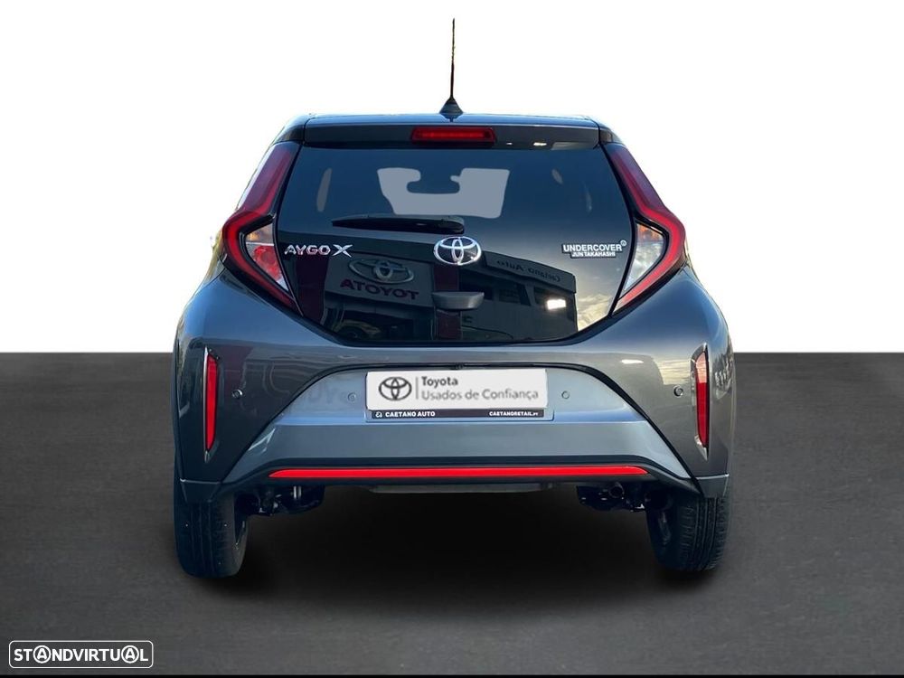 Toyota Aygo X 1.0 Undercover - 4