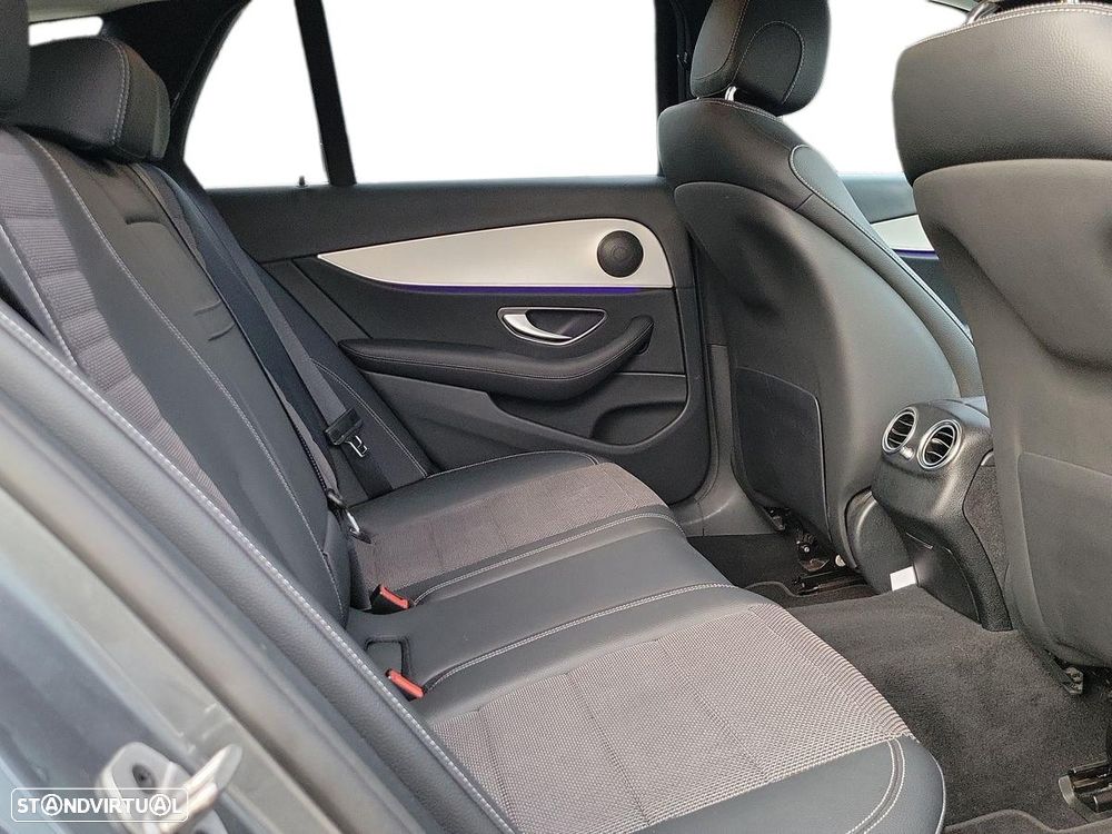 Mercedes-Benz E 220 d Avantgarde - 15