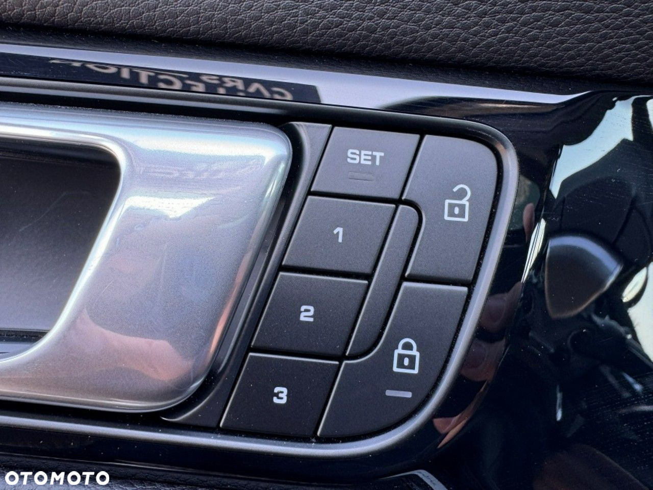 Porsche Panamera 4 - 19