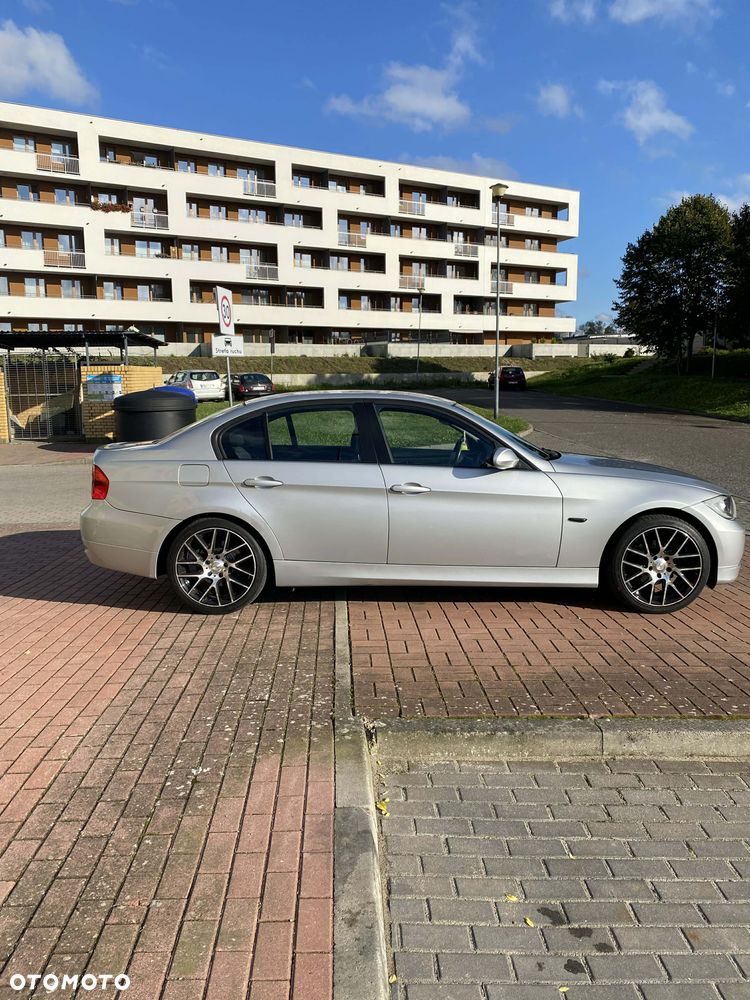 BMW Seria 3 - 1