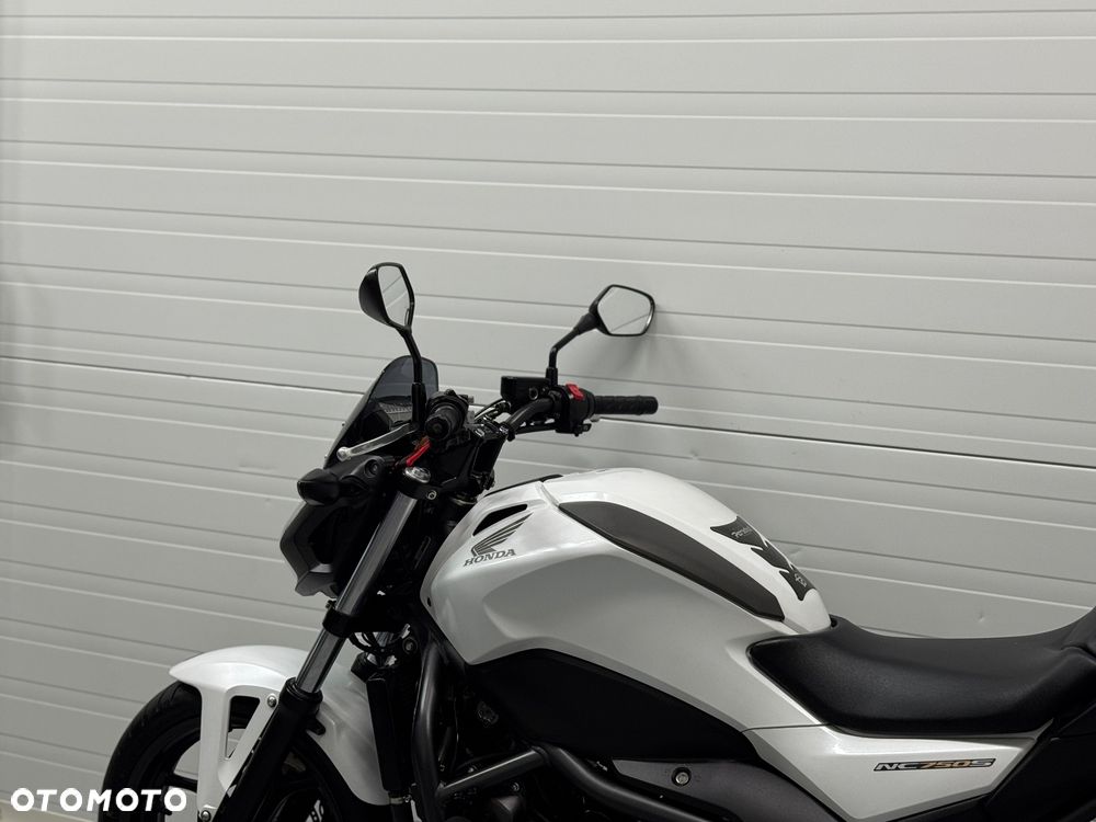 Honda NC - 15